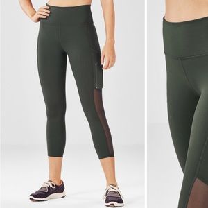 Fabletics Powerhold Capri
